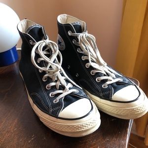 Black converse 9.5 men